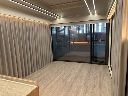 Hotel Space Capsule 2024 Design Moderno Mini Outdoor Prefab Tiny Container House con layout personalizzato e design di tendenza