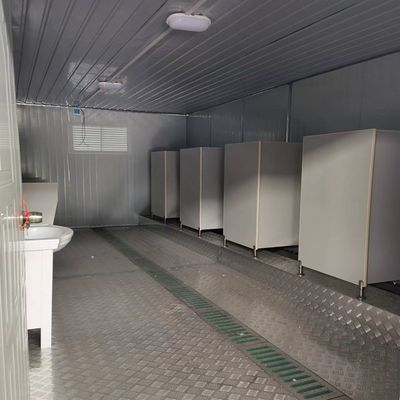 End Listing 20 40 ft Ready Made Portable Modern Mobile Tiny Prefab Foldable Container WC con accessori Sacchetto della spazzatura