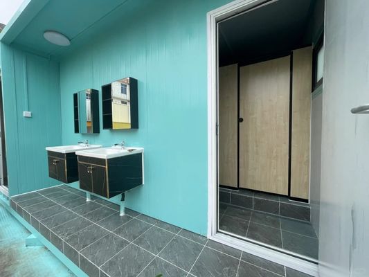 Casa magica traspirante 40ft Mobile Container Toilet Bagno pubblico Realizzato con materiale contenitore per la comodità dell'hotel