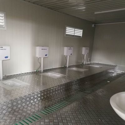 20FT/40FT Skid Portaloo Outdoor Mobile Portable Toilet Toilet prefabbricato per la promozione del centro commerciale