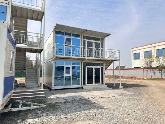 Stabile 20 40ft pannello sandwich Flat Pack Container House per ufficio Appartamento Installazione rapida e durata 15 -25 anni