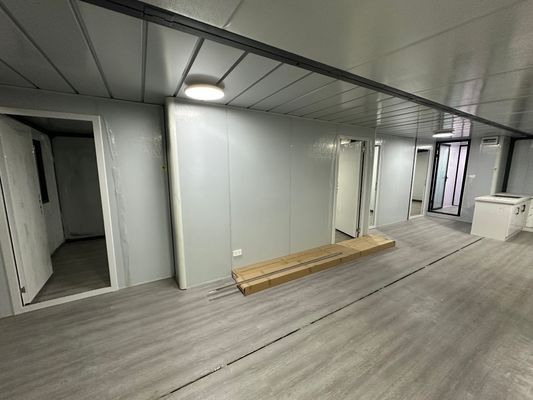 30 piedi Contenitori modulari di costruzione veloce Flessibile assemblare acciaio Casa di contenitori di lusso Moderno design Casa mobile