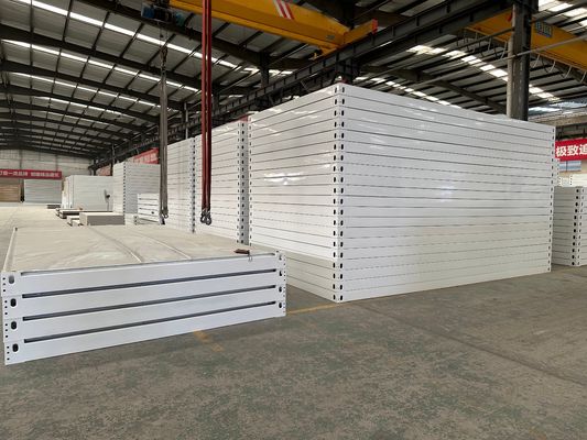 40 Ft Quick Assembly Modulare Flat Pack Container House Sandwich Panel Prefabbricato Living Container Casa per Ospedale