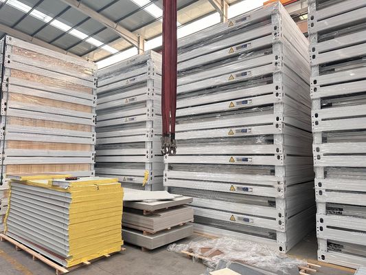 Customization professionale Modulare Flat Pack Container House con pannello sandwich Flessibile assemblare e a prova di fuoco