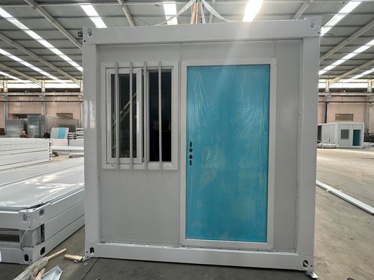 Panello sandwich per la costruzione esterna telaio in acciaio da costruzione rapida 20 40 ft Prefabbricato resistente al vento Casa contenitore pieghevole leggera