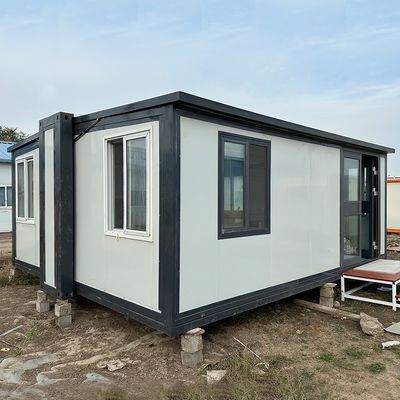 40FT o stile di design contemporaneo personalizzato Casa in contenitore espandibile con soggiorno e bagno scaldante