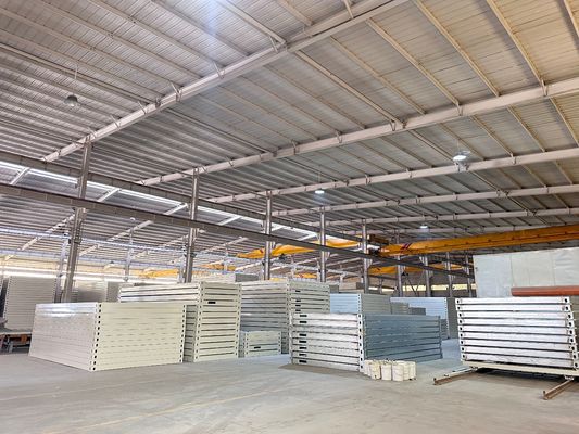 Porta di sicurezza Camera da letto prefabbricata Casa in container con design scandinavo e casa modulare in acciaio