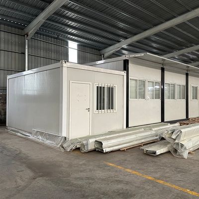 Colore personalizzato Casa in legno di lusso Hotel prefabbricato 3 camere e 4 camere da letto 20 piedi Casa Kit Prefabbricata Casa contenitore a pacchetto piatto