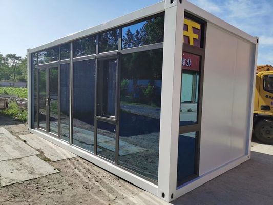 Colore personalizzato Casa in legno di lusso Hotel prefabbricato 3 camere e 4 camere da letto 20 piedi Casa Kit Prefabbricata Casa contenitore a pacchetto piatto