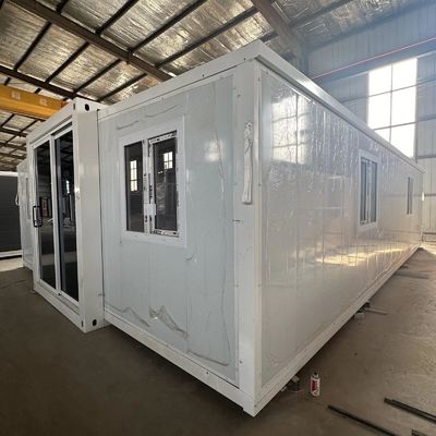 Case di container espandibili Moderno design Butterfly Container Home con opzioni di layout individualizzate