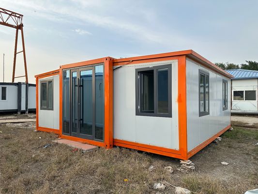 Case di container espandibili Moderno design Butterfly Container Home con opzioni di layout individualizzate