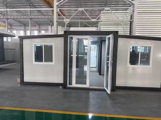 Case di container espandibili Moderno design Butterfly Container Home con opzioni di layout individualizzate