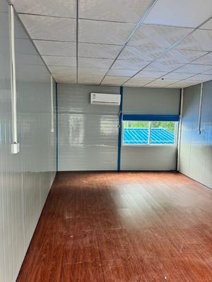 Casa di pollame prefabbricata a basso tenore di carbonio pannello sandwich 20ft case acciaio casa prefabbricata alluminio finestra