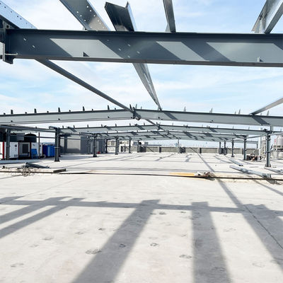 Fonte Edificio di struttura in acciaio prefabbricato per magazzini con servizio di taglio e finestra in lega di alluminio a facile installazione