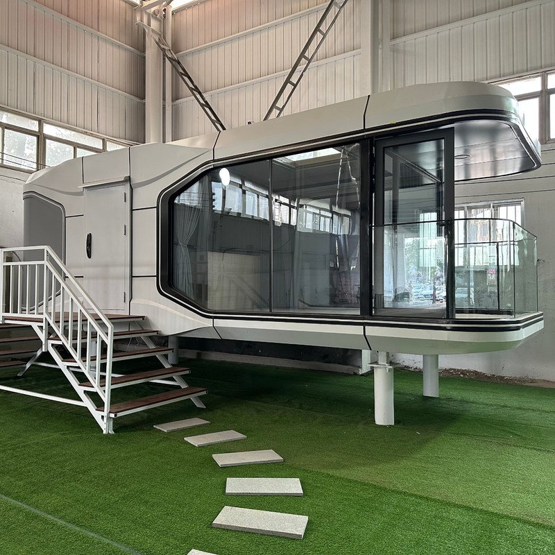 Modular Luxury Prefab Steel Smart Space Capsule Home 30-40 anni durata di vita Decorazione interna personalizzata per hotel all'aperto