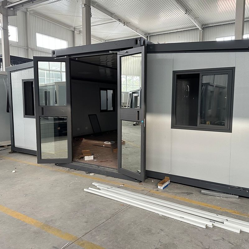 20FT/40FT Customized Quick Assembly Luxury 3 camere da letto 1 bagno Case prefabbricate contenitori espandibili Trasporto e carico