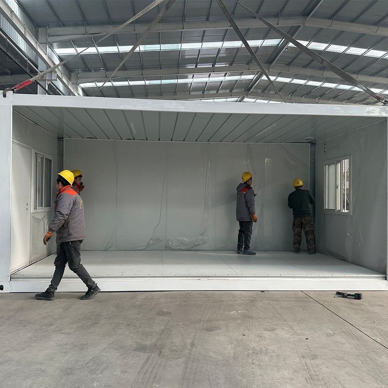 Smart Building Pieghevole Prefabbricato Container House Facile da installare pannello sandwich Rifugio rimovibile per comodità